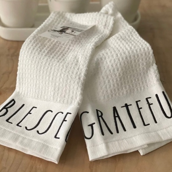 Rae Dunn - Blessed/Grateful set of 2 - Picture 2 of 5